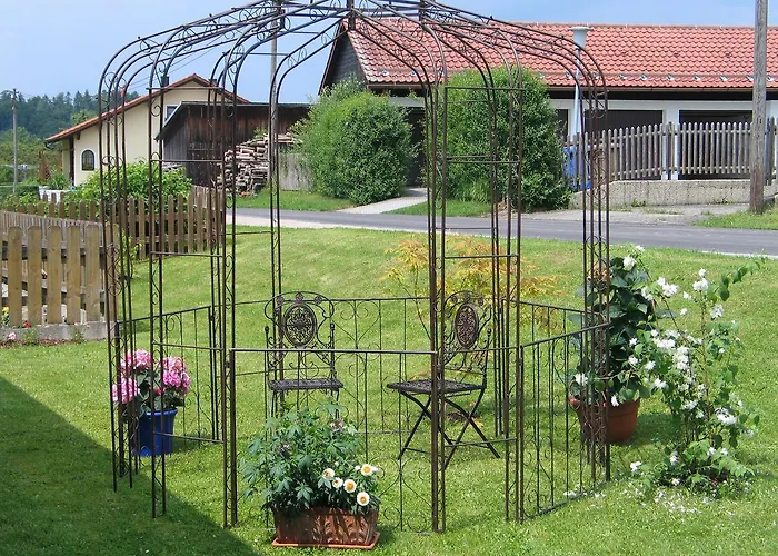 Naderhirn - Bauernhof *